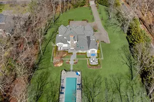 27 Victorian Ln, Brookville, NY 11545 - Photo 34