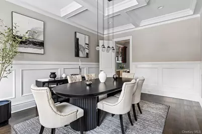 27 Victorian Lane, Brookville, NY 11545 - Photo 8