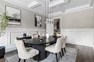 27 Victorian Ln, Brookville, NY 11545 - Photo 8