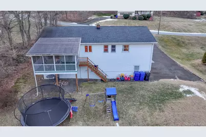 19 Eastwood Rd, Danbury, NY 06811 - Photo 32