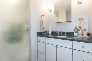 12 Bond St, Great Neck, NY 11021 - Photo 16