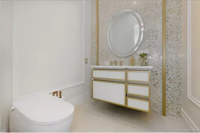 26 Saint Andrews Court, Old Westbury, NY 11568 - Photo 24