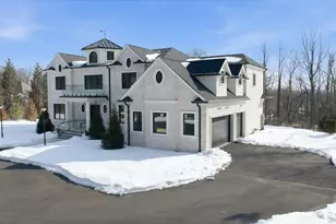 26 St Andrews Ct, Old Westbury, NY 11568 - Photo 48