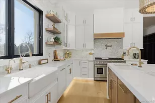 26 St Andrews Ct, Old Westbury, NY 11568 - Photo 16