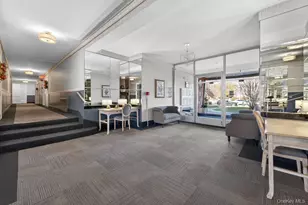 366 Stewart Ave, Garden City, NY 11530 - Photo 4