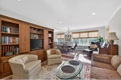 366 Stewart Avenue #B10, Garden City, NY 11530 - Photo 10