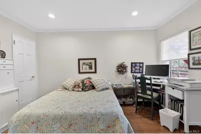 366 Stewart Avenue #B10, Garden City, NY 11530 - Photo 20