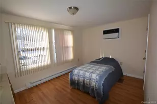 82 Village Cir W, Manorville, NY 11949 - Photo 18