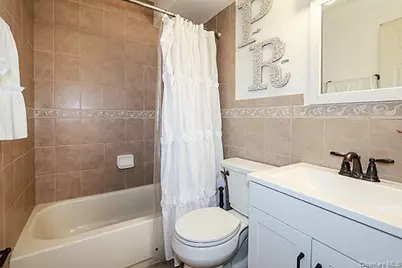 2449 Union Boulevard #24A, Islip, NY 11751 - Photo 14