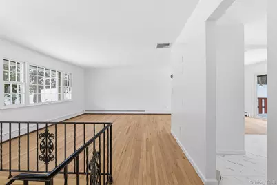 1618 Morningview Drive, Yorktown Heights, NY 10598 - Photo 4