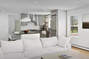 190 Longview Rd, Southampton, NY 11968 - Photo 2