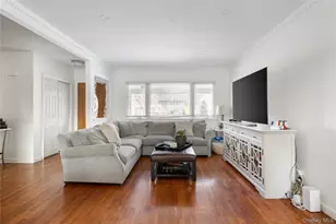 13-52 145th Pl, Whitestone, NY 11357 - Photo 4