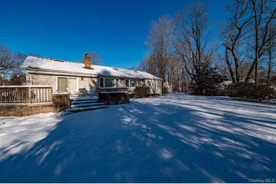 46 Crestwood Drive, Huntington Station, NY 11746 - Photo 22