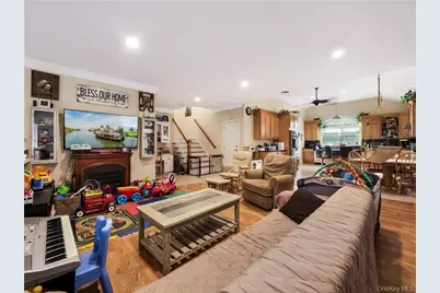 27 Cedar Trail, Monroe, NY 10950 - Photo 12