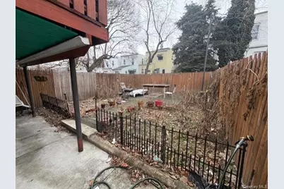 1822 Hunt Avenue, Bronx, NY 10462 - Photo 8