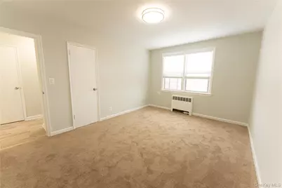 33 B E Grand Street #3C, Fleetwood, NY 10552 - Photo 6