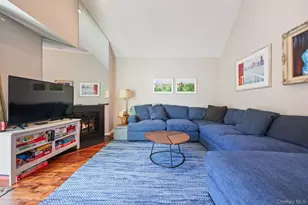 202 Great Lawn Ct, Brewster, NY 10509 - Photo 4