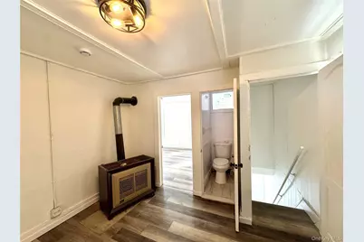 34 Broad Street #1, Middletown, NY 10940 - Photo 2