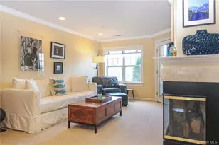 213 Waterside Close, Peekskill, NY 10566 - Photo 4