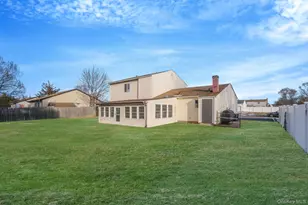 139 Tarpon Ave, Medford, NY 11763 - Photo 28