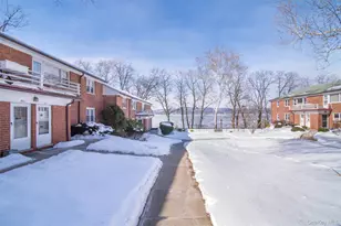 314 S Buckhout St, Irvington, NY 10533 - Photo 2