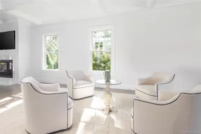 100 Griffing Avenue, Westhampton Beach, NY 11978 - Photo 8