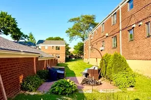 216-15 68th Ave, Bayside, NY 11364 - Photo 2