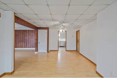 133 Royal Avenue, Flanders, NY 11901 - Photo 4