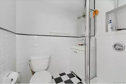 192 Huntington Avenue, Bronx, NY 10465 - Photo 10