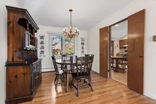 53 Beaumont Dr, Plainview, NY 11803 - Photo 6