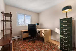 53 Beaumont Dr, Plainview, NY 11803 - Photo 14