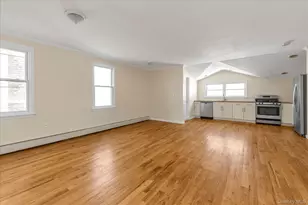 45-32 Utopia Pkwy, Flushing, NY 11358 - Photo 4