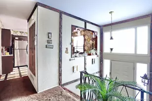 4 Crabapple Ct, Monsey, NY 10952 - Photo 2