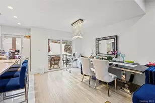 18 South Dr, New Hyde Park, NY 11040 - Photo 4