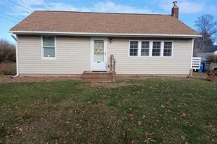 7850 Bridge Ln, Cutchogue, NY 11935 - Photo 2