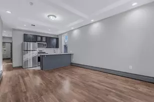 335 E 52nd St, Brooklyn, NY 11203 - Photo 2