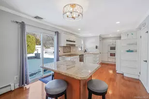 49 Gainsborough Rd, Holbrook, NY 11741 - Photo 14