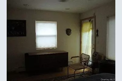 25 Elm Street, Greenvale, NY 11548 - Photo 8