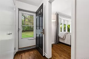 86 Seven Bridges Rd, Chappaqua, NY 10514 - Photo 2