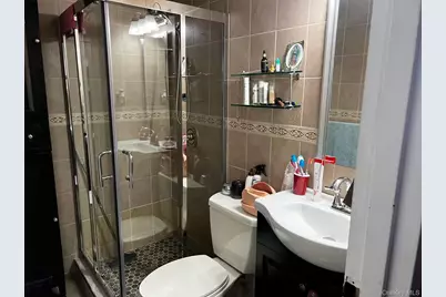 75-22 Parsons Boulevard #D3, Fresh Meadows, NY 11366 - Photo 10