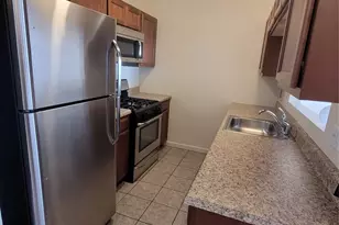 123 Ruth Ct, Middletown, NY 10940 - Photo 2