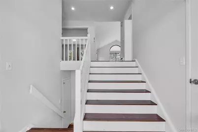 504 Heritage Hills #B, Somers, NY 10589 - Photo 8