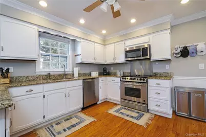 59 Clinton Avenue, Rye, NY 10580 - Photo 8