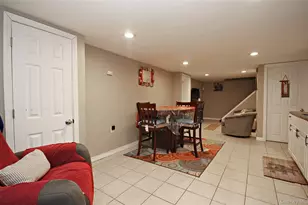 2 Vita Dr, Central Islip, NY 11722 - Photo 42