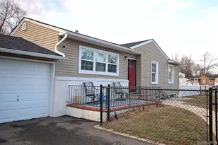 2 Vita Dr, Central Islip, NY 11722 - Photo 38