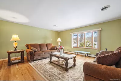 38 Haller Crescent, Spring Valley, NY 10977 - Photo 4