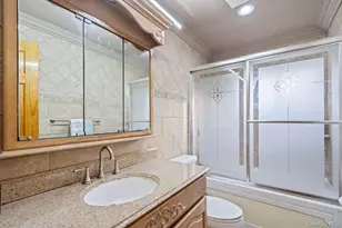 11 Cedar Crest Dr, Dix Hills, NY 11746 - Photo 16