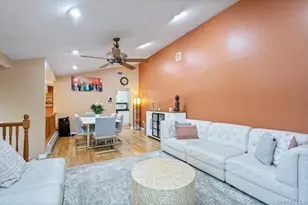 11 Cedar Crest Dr, Dix Hills, NY 11746 - Photo 14