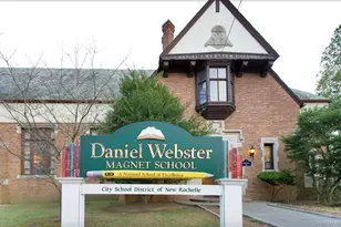 11 Muir Pl, New Rochelle, NY 10801 - Photo 20