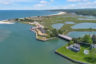 286 Towd Point Rd, Southampton, NY 11968 - Photo 30